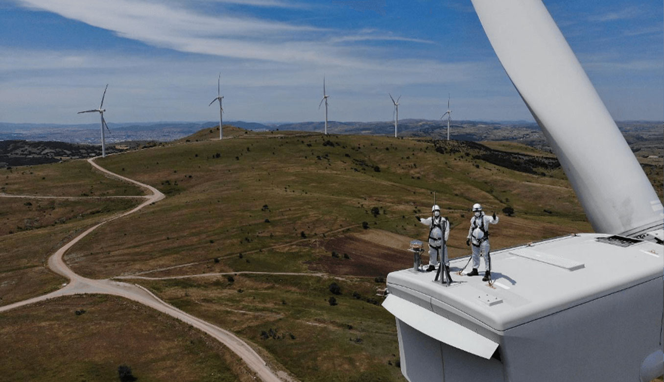 Rüzgar Türbini Servis Teknisyeni Olmak İçin Hangi Bölümler Okunmalıdır? | Enerjisa Üretim